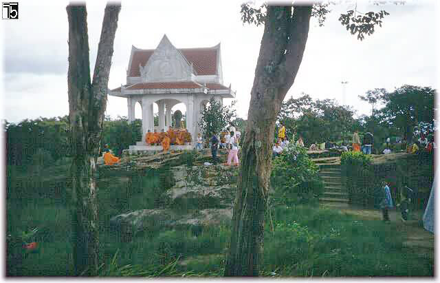 Tempel auf der thailändischen Seite
